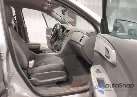 2012 Chevrolet Traverse Ls z USA, uszkodzony, nr VIN 1GNKRFED1CJ140612